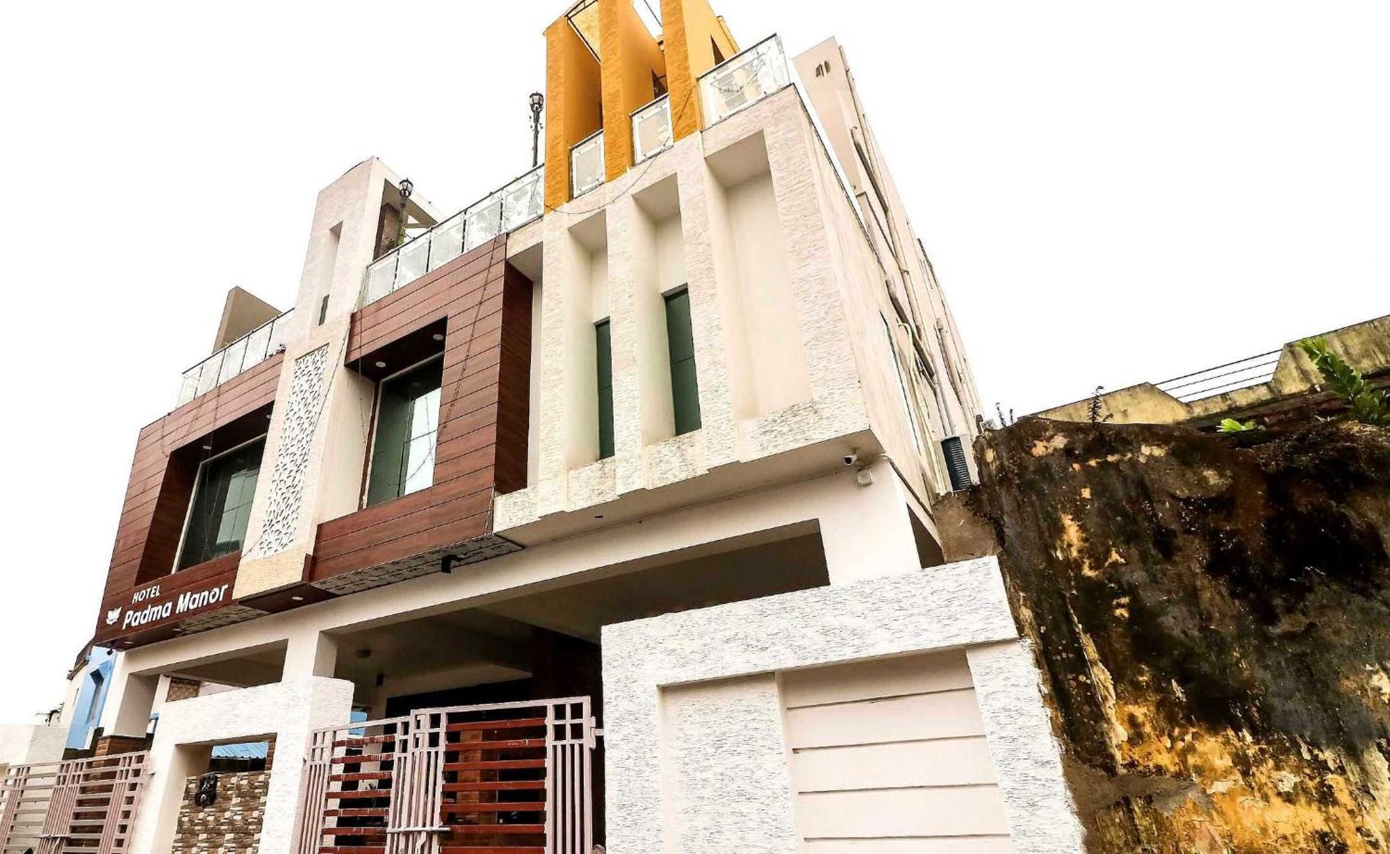 Super Hotel O Padma Manor Brahmapur Exterior photo