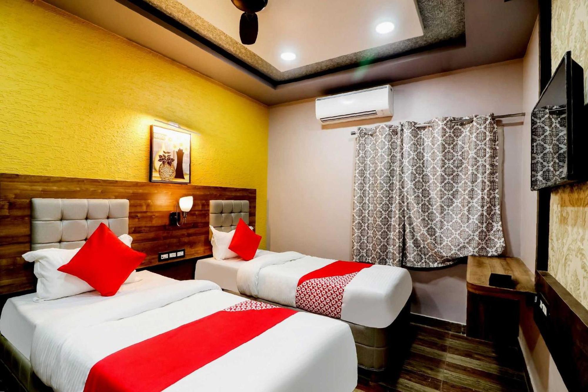 Super Hotel O Padma Manor Brahmapur Exterior photo