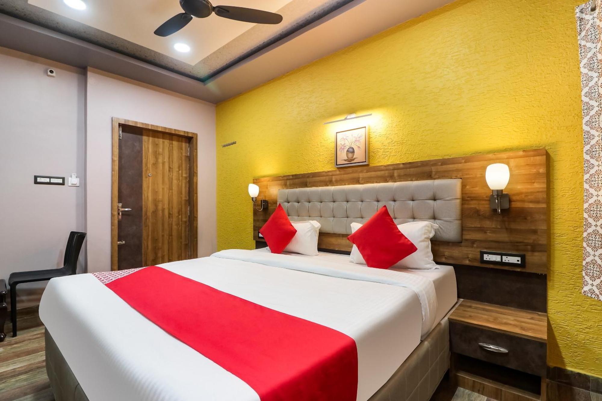 Super Hotel O Padma Manor Brahmapur Exterior photo