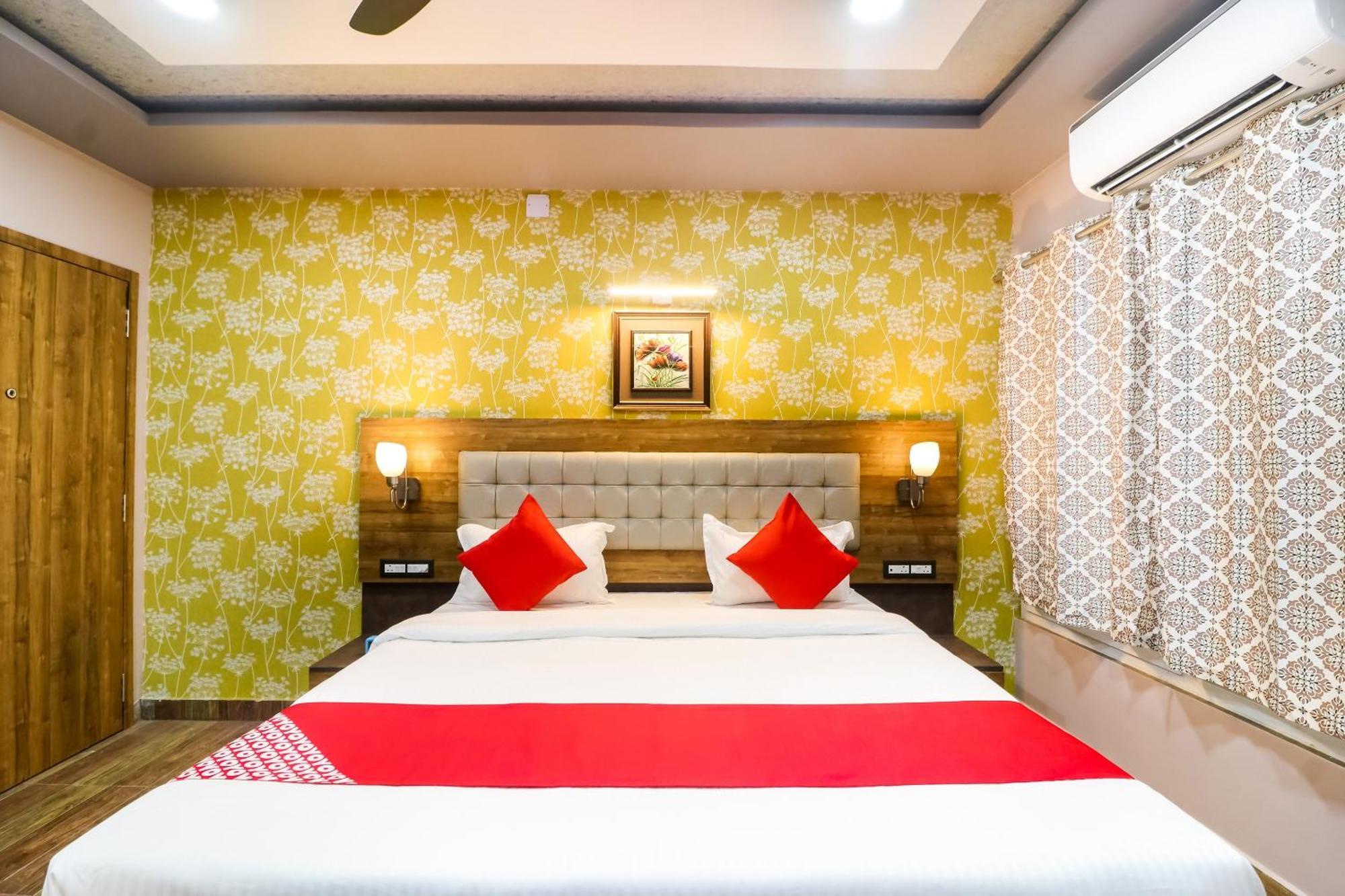 Super Hotel O Padma Manor Brahmapur Exterior photo