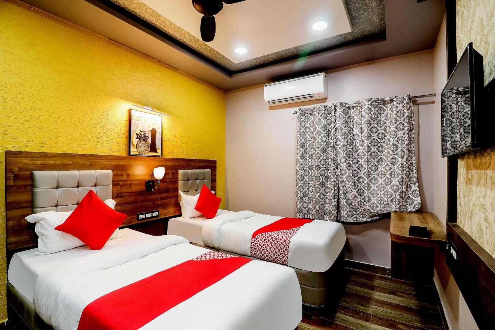 Super Hotel O Padma Manor Brahmapur Exterior photo