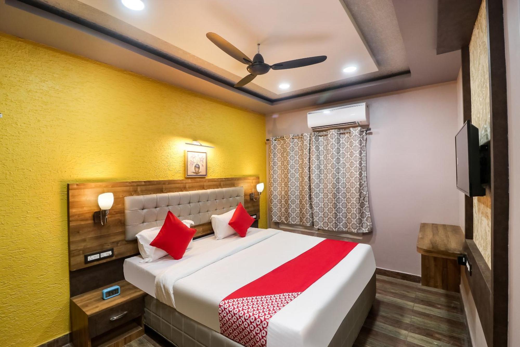 Super Hotel O Padma Manor Brahmapur Exterior photo